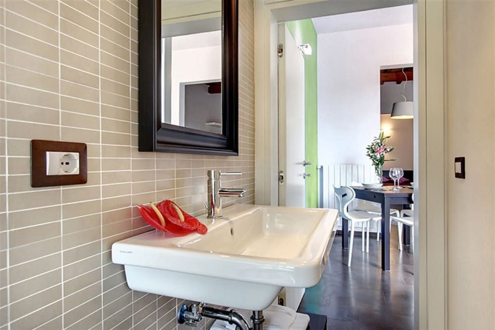 San Gallo Suites IV Apartment, 1 Bedroom 11