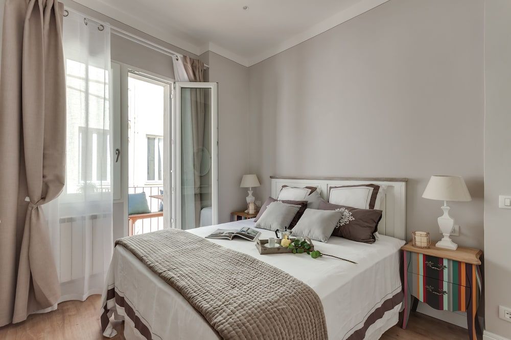 undefined Cimatori Balcony 8