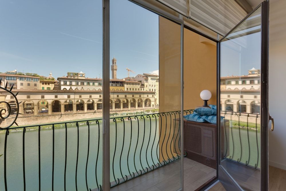 undefined Ponte Vecchio Balcony 7
