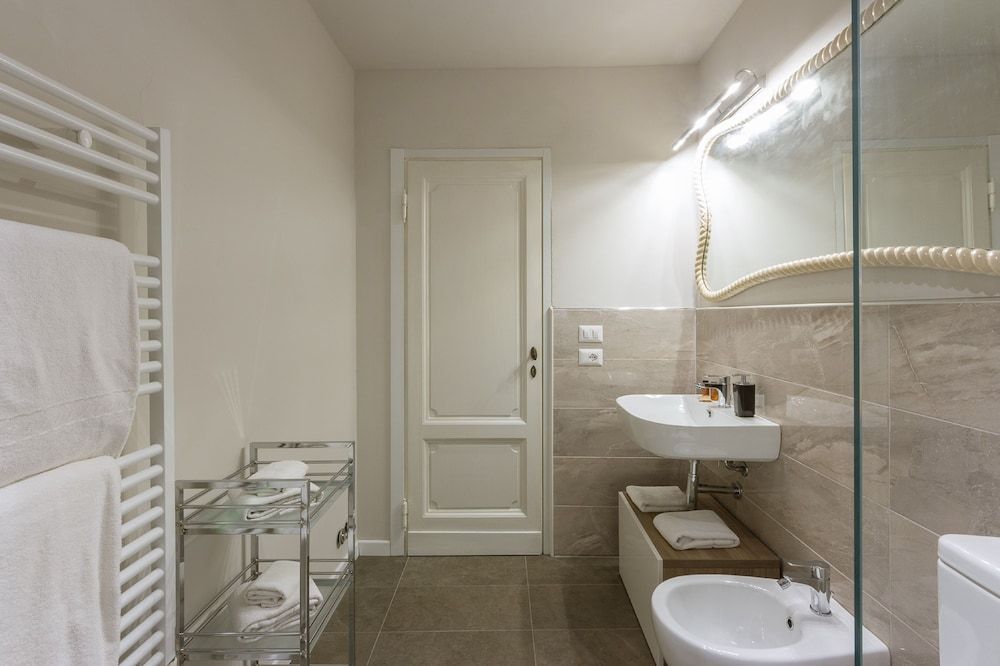 undefined Unique & Stylish Repubblica 3