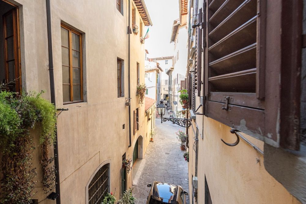 undefined Sprone 4