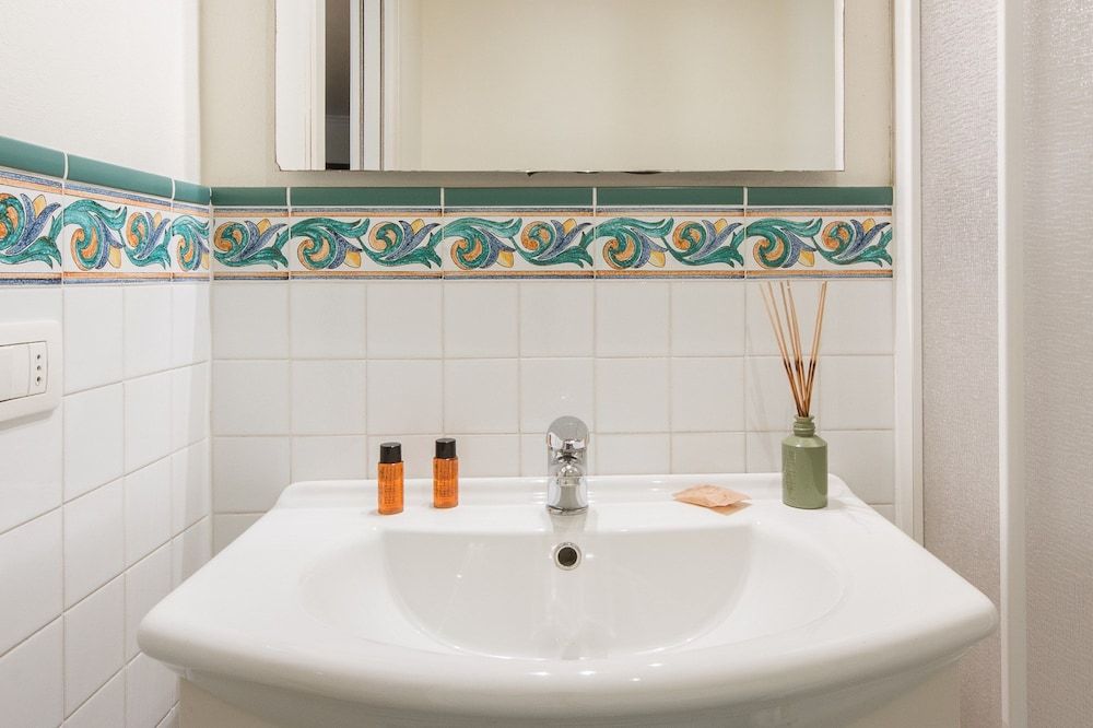 undefined Santa Maria View 10