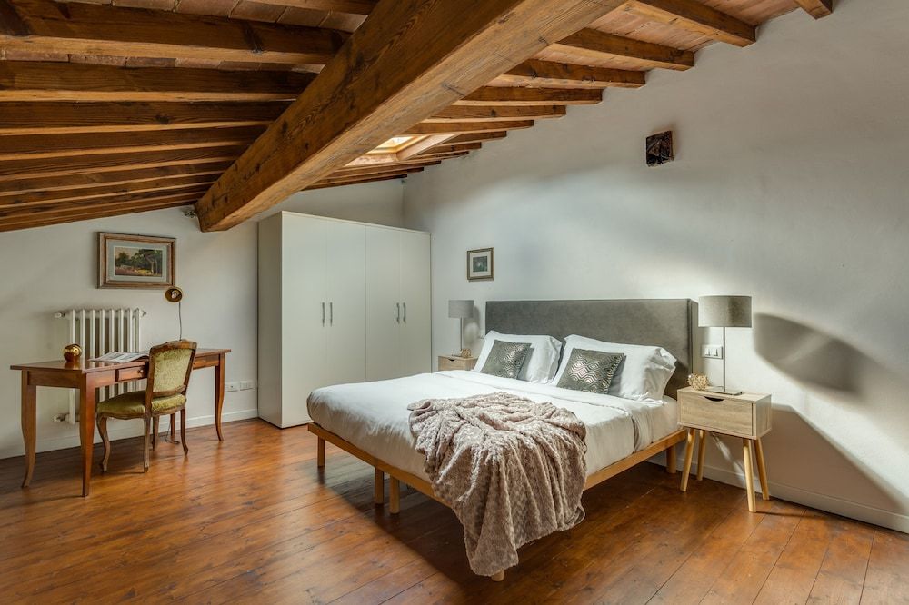 undefined Federighi Loft 9