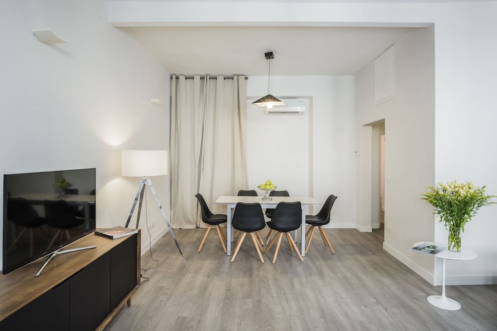 Sant’Ambrogio Passion Apartment, 2 Bedrooms 10