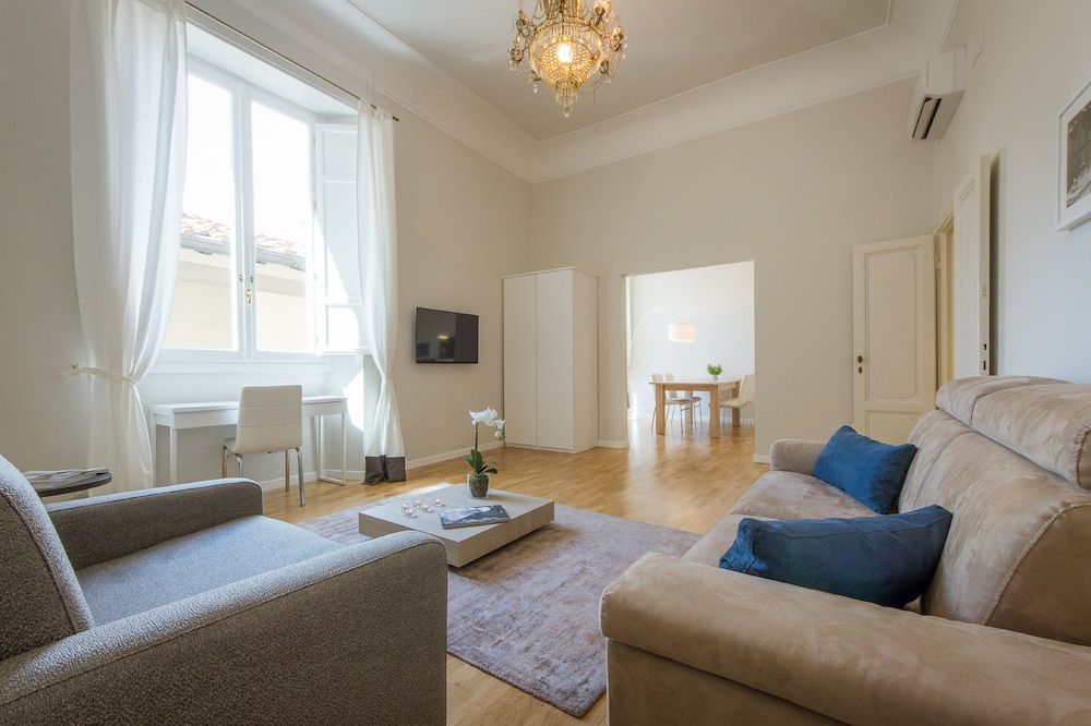 undefined Beautiful & Modern Repubblica 5