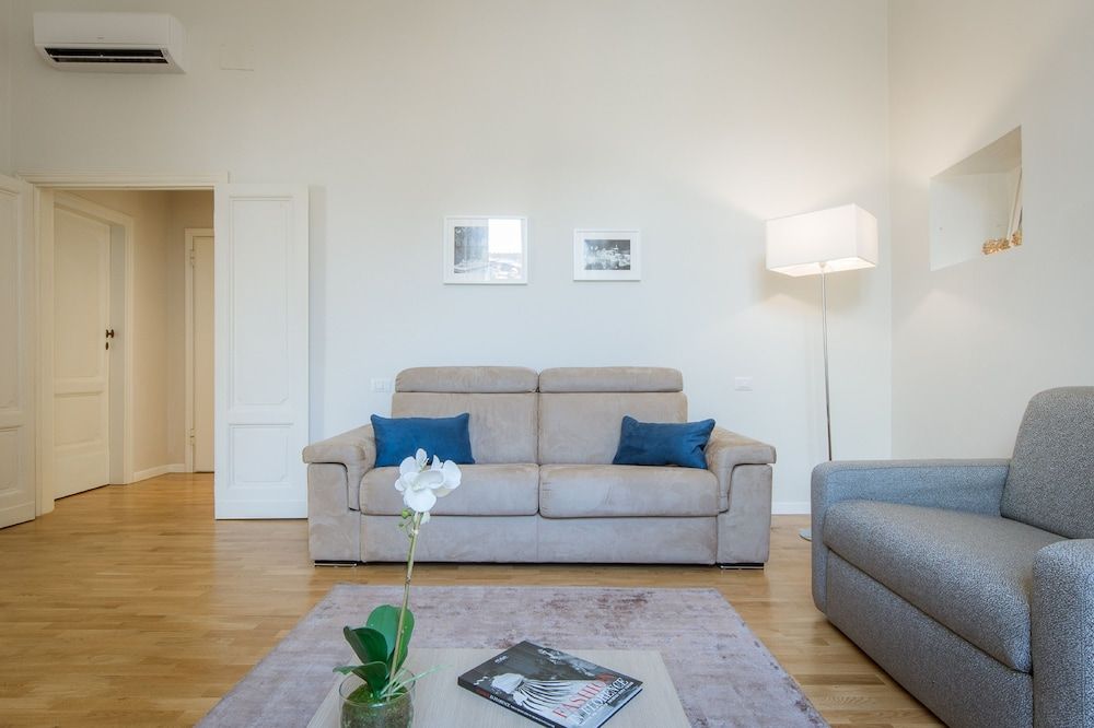 undefined Beautiful & Modern Repubblica 6