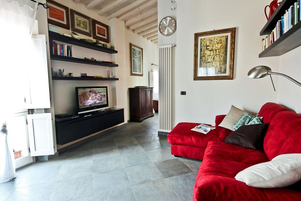 Pergola in Palazzo Leopardi Apartment, 2 Bedrooms 26
