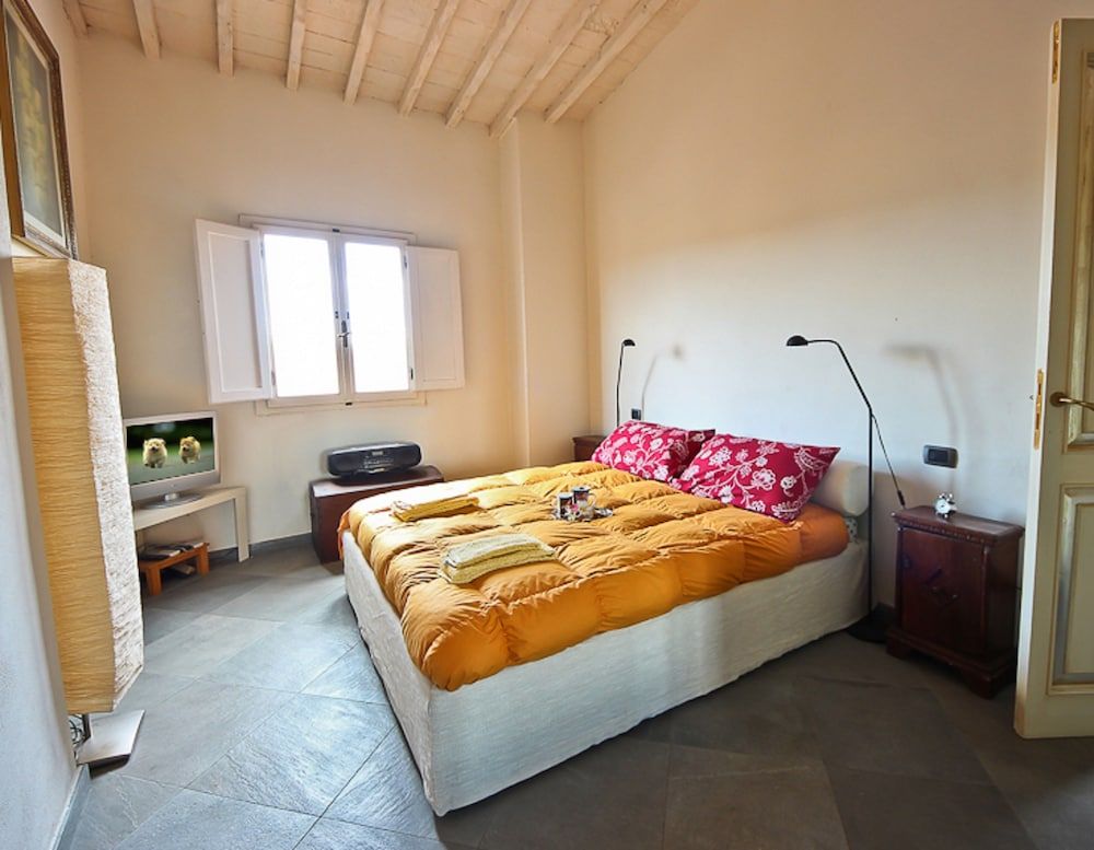 Pergola in Palazzo Leopardi Apartment, 2 Bedrooms 22