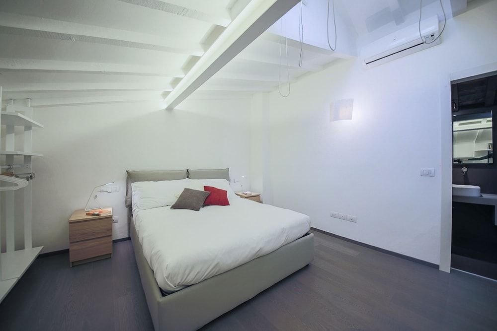 Pepi Loft Apartment, 2 Bedrooms 3