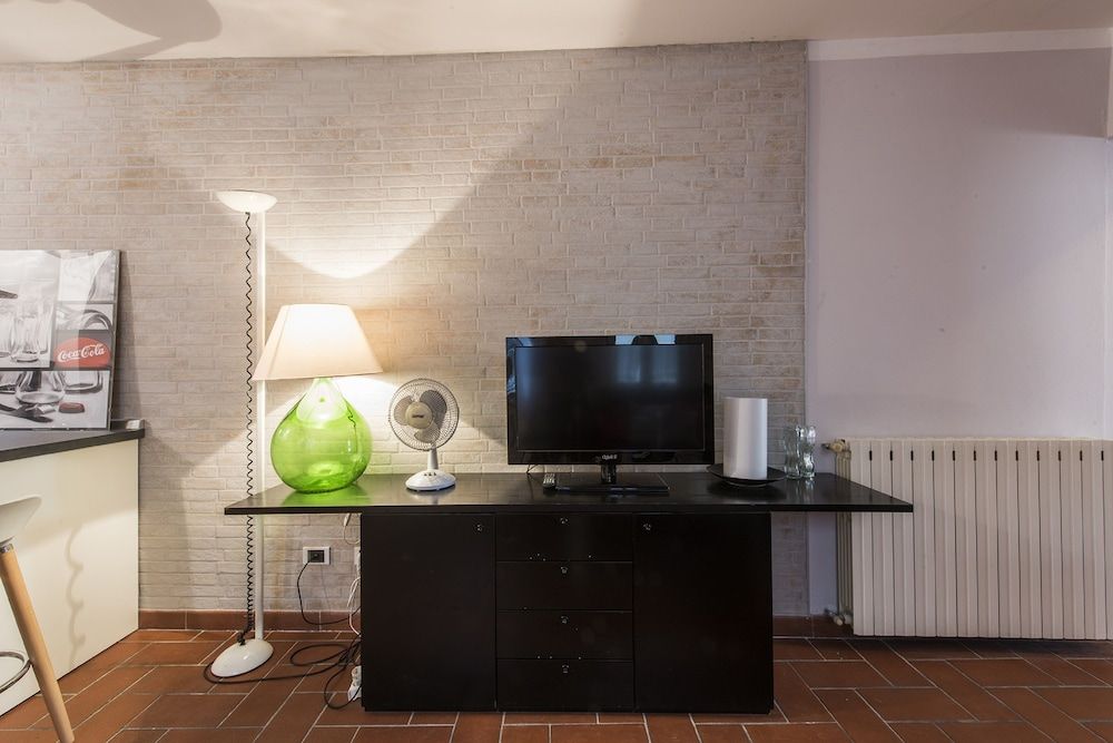 undefined Via delle Oche 9