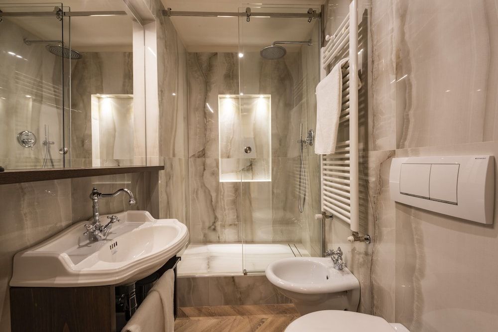 undefined Orsanmichele 9