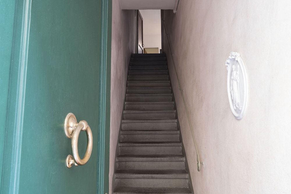 undefined Porcellana 25 House