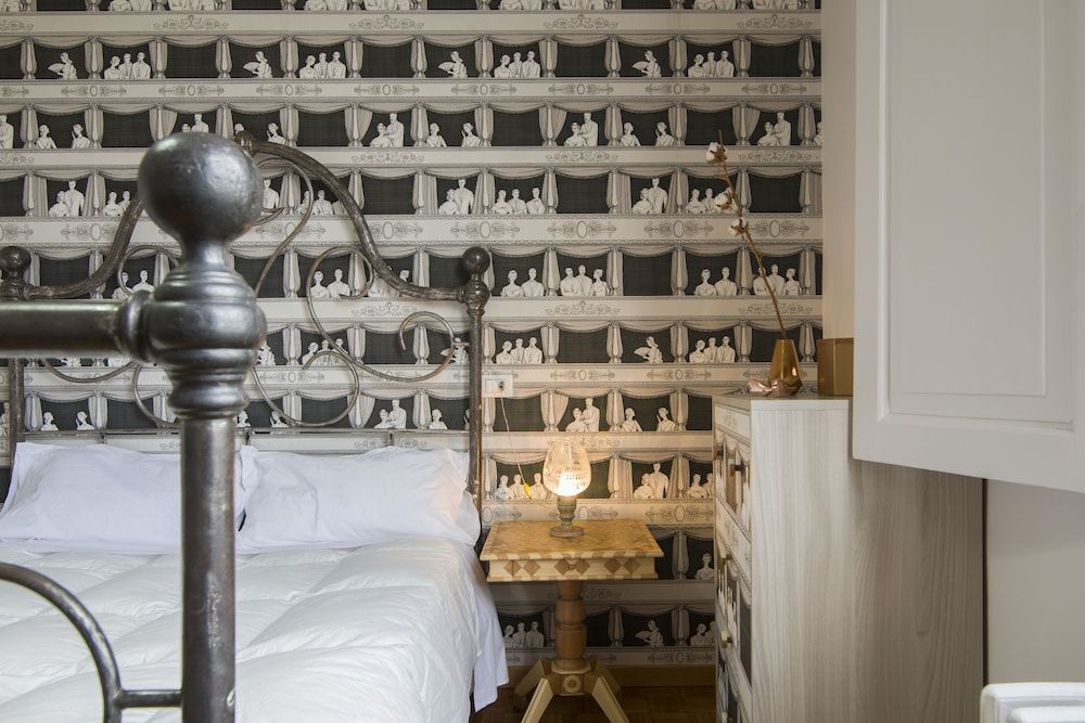 Santo Spirito Cozy Flat Deluxe Apartment, 2 Bedrooms 8