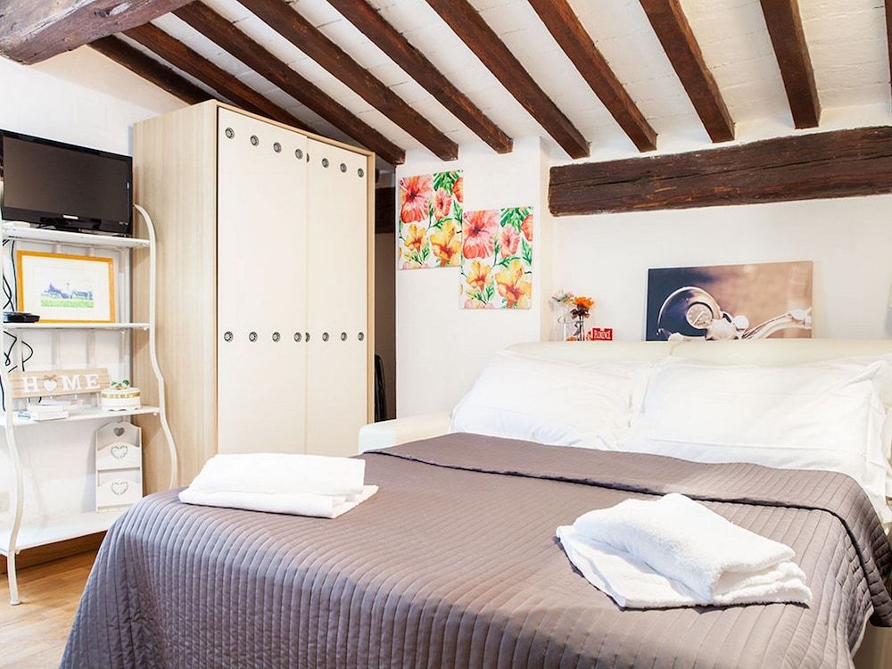 undefined Romantic Terme Studio