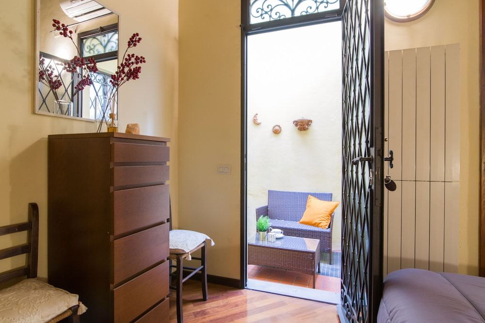 Florence Ariento Romantic Apartment Apartment, 2 Bedrooms 16