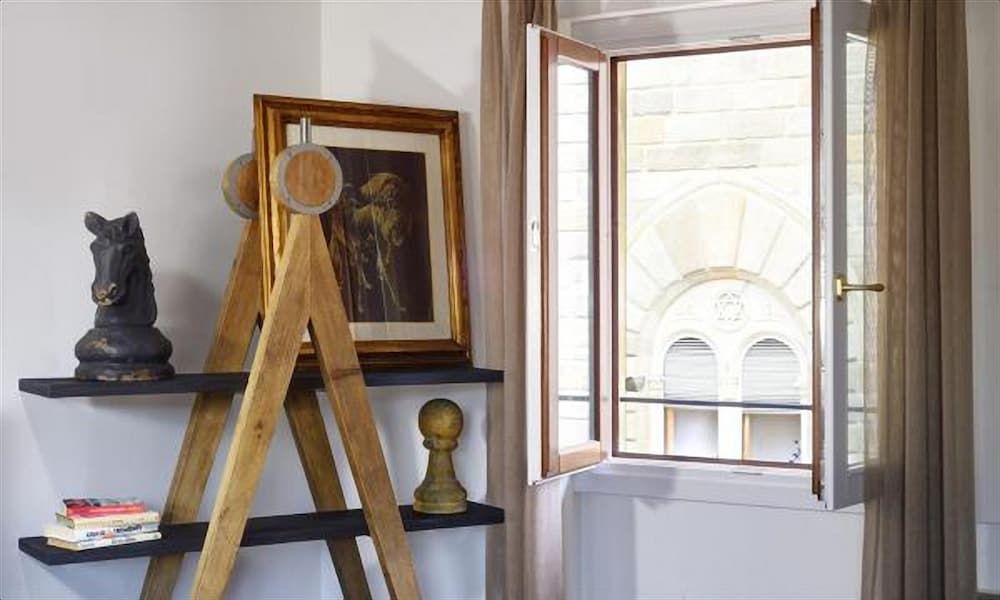 undefined Piazza Della Signoria- LA DIMORA DELL'ARTISTA 9