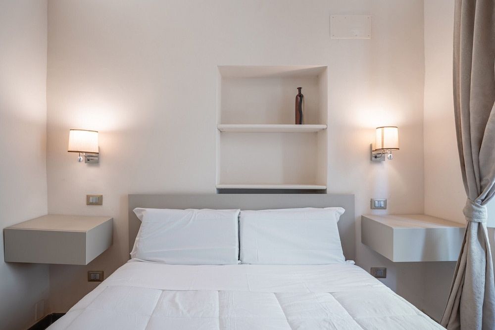 undefined Lambertesca Bilo 7