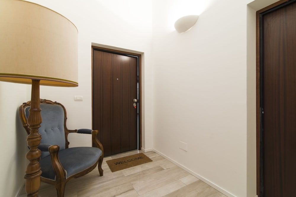 undefined Poliziano Small 8