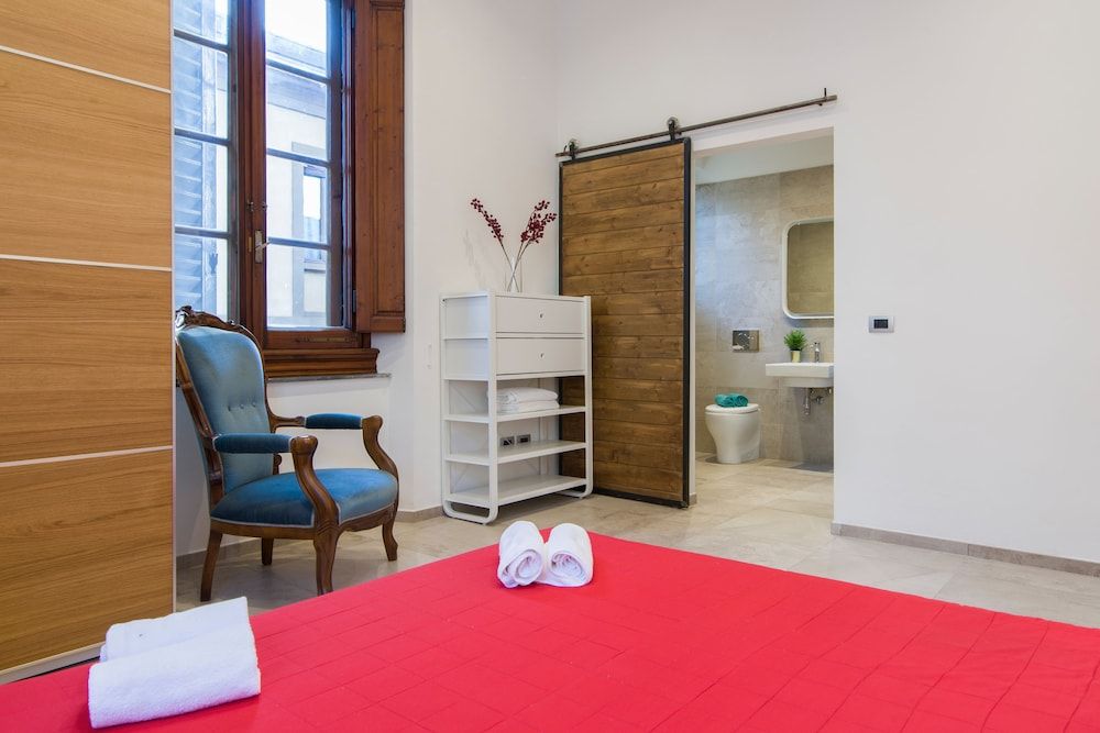 undefined Poliziano Small 2