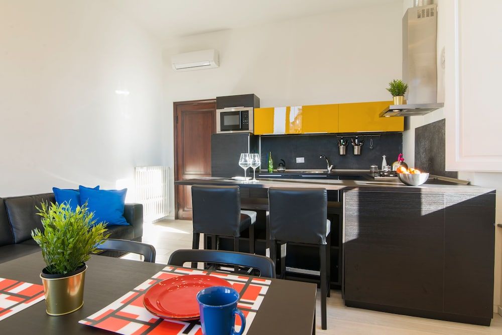 undefined Poliziano Big 7