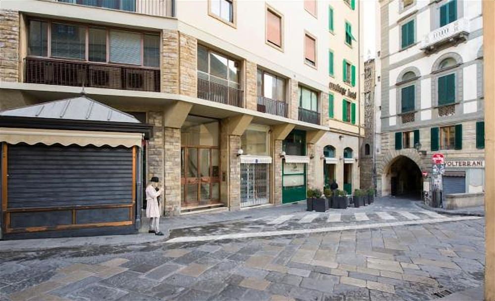 undefined Ponte Vecchio Exclusive Flat 2