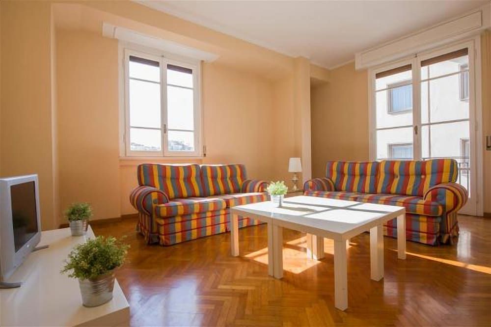 Ponte Vecchio Exclusive Flat Superior Apartment, 2 Bedrooms 9