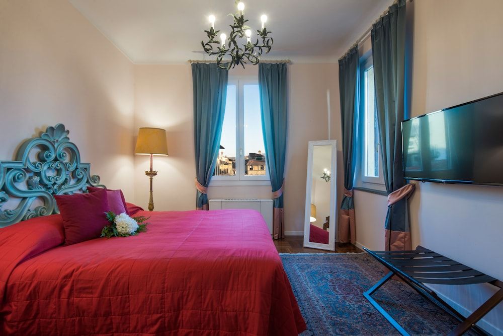 undefined Luxury Apartment con vista su PIAZZA DELLA SIGNORIA 9