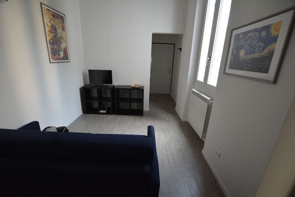 undefined Fattori apartment 8