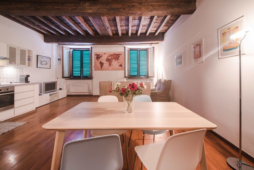 undefined Well-Kept Apartment Short Walk to The Duomo 8