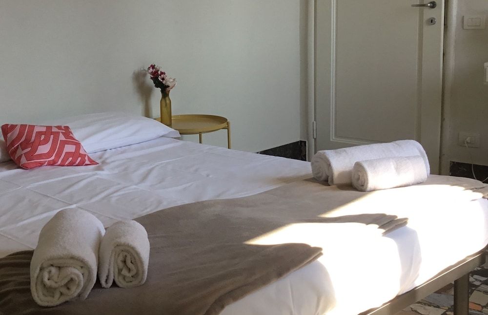 Fortezza Fourth Floor - 6 pax Apartment, 3 Bedrooms, 2 Bathrooms 7