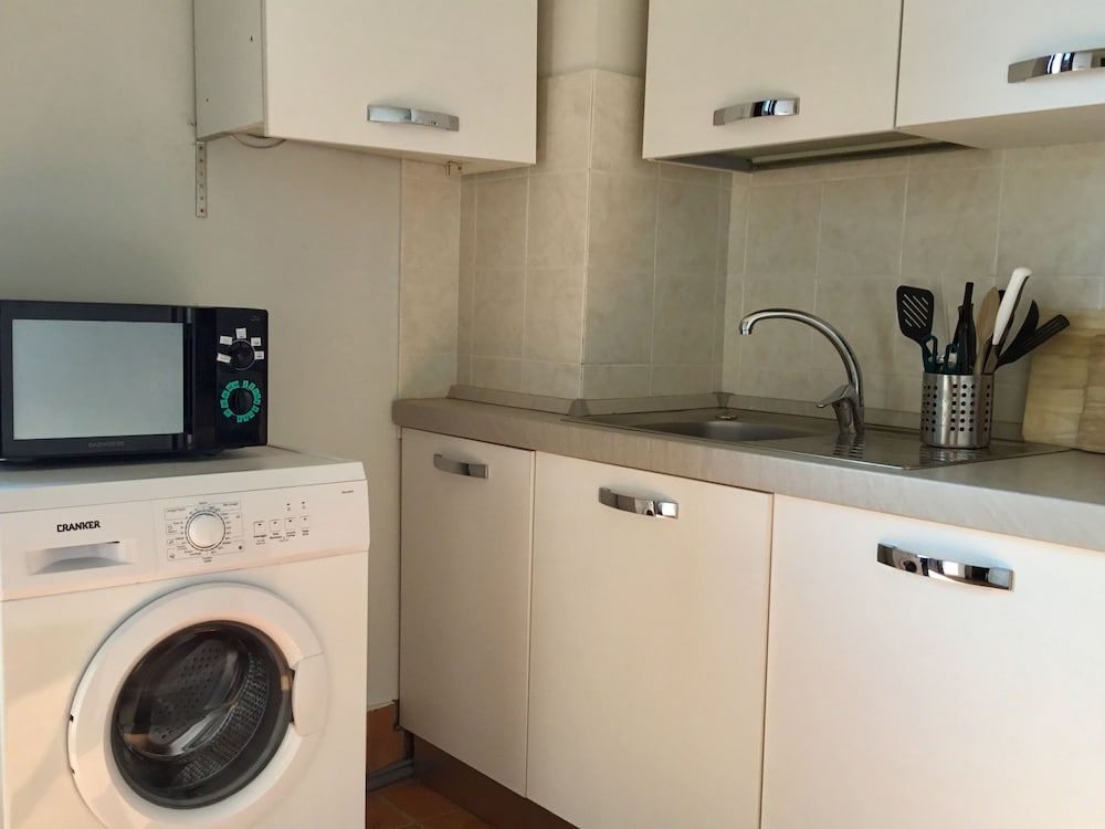 Fortezza Fourth Floor - 6 pax Apartment, 3 Bedrooms, 2 Bathrooms 12