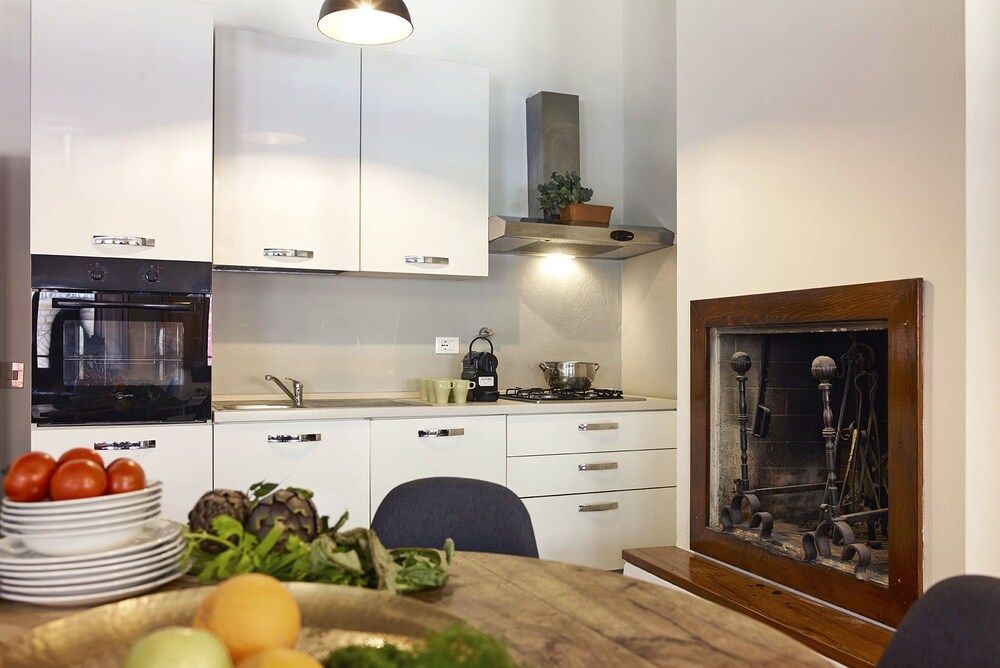 undefined Palace with balcony View to Pitti Palace and the Duomo 10