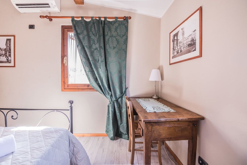 A Few Steps to The Duomo Elegant 2BD Apt Apartment, 2 Bedrooms 24