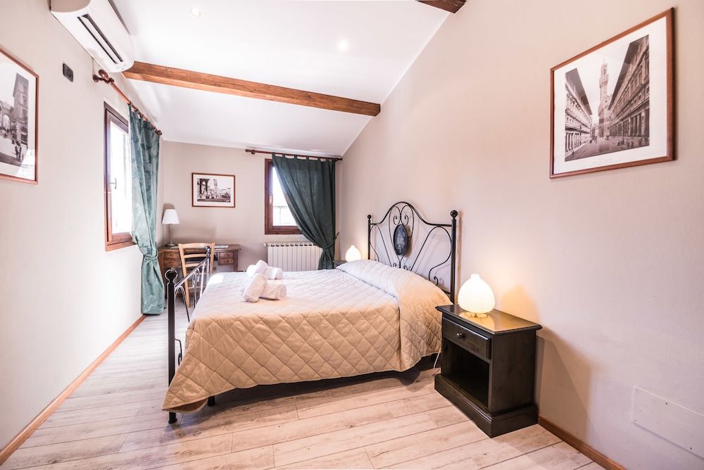 undefined A Few Steps to The Duomo Elegant 2BD Apt 5