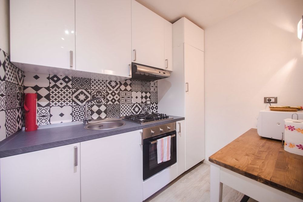 undefined View to the Duomo Just Infront of Pitti Palace 4