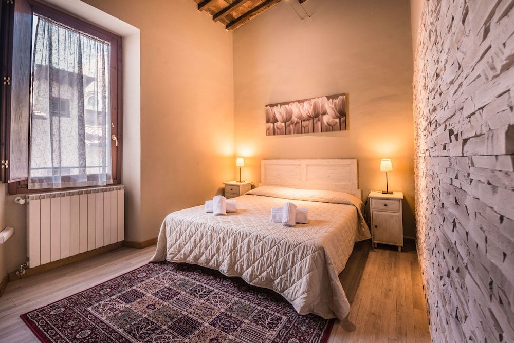 undefined A Few Steps to The Duomo Enchanting 2BD Apt 5