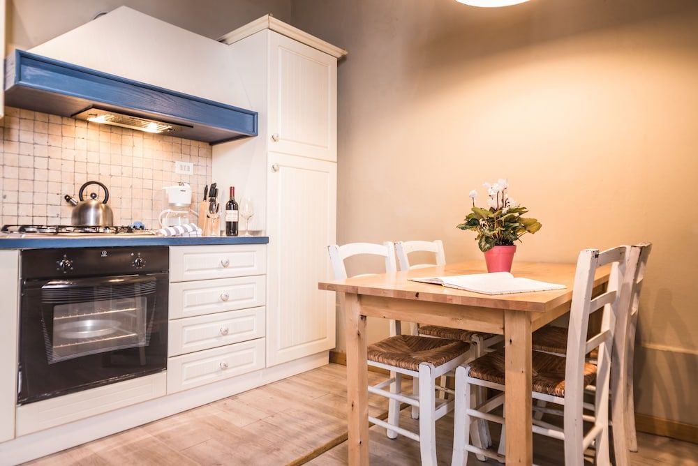 A Few Steps to The Duomo Enchanting 2BD Apt Apartment, 2 Bedrooms 12