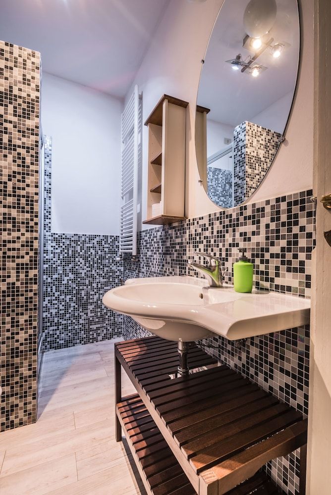 A Few Steps to The Duomo Enchanting 2BD Apt Apartment, 2 Bedrooms 21