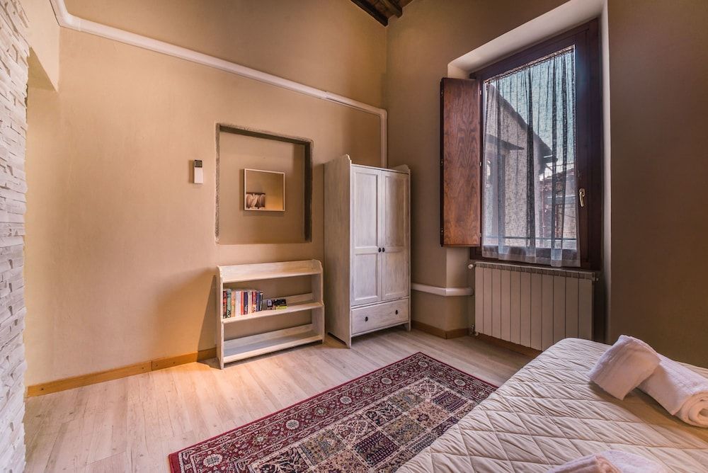 A Few Steps to The Duomo Enchanting 2BD Apt Apartment, 2 Bedrooms 18