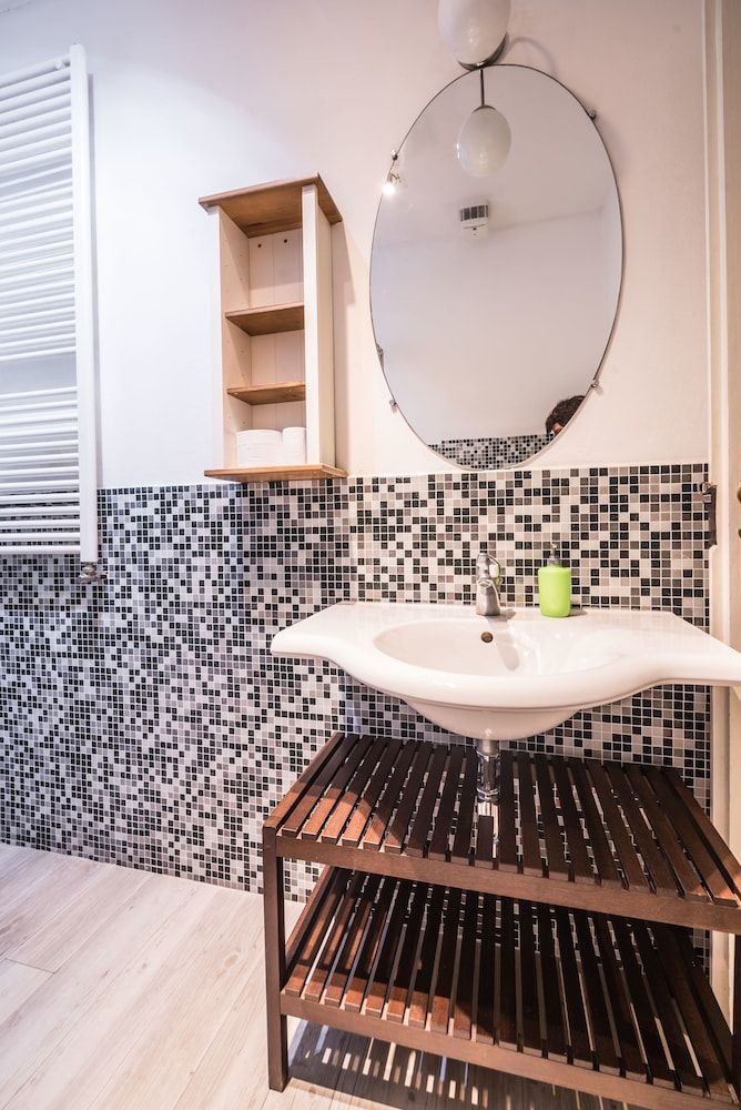 A Few Steps to The Duomo Enchanting 2BD Apt Apartment, 2 Bedrooms 26