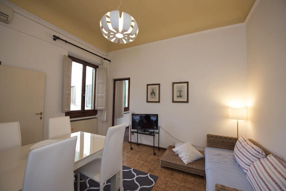 Fiesolana Basic Apartment, 2 Bedrooms 10