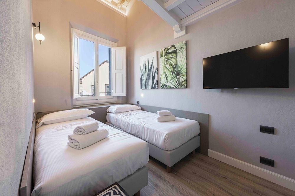 Giglio di Firenze by Mmega Apartment, 4 Bedrooms 8