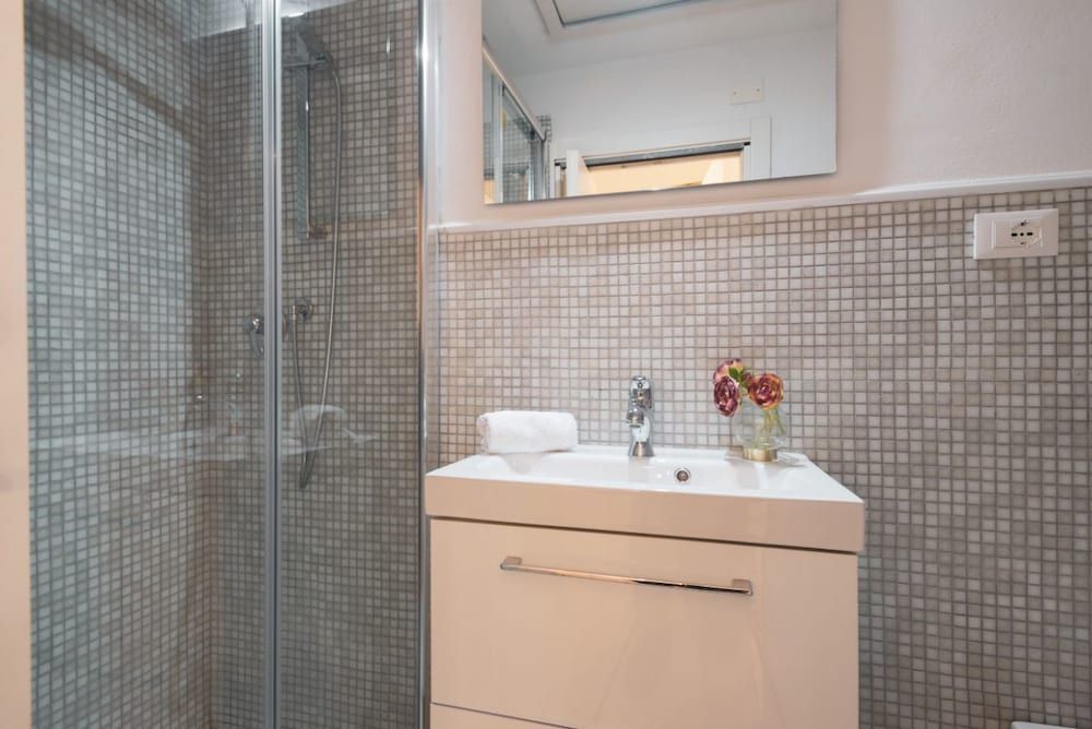 Charming Fossi Studio 17