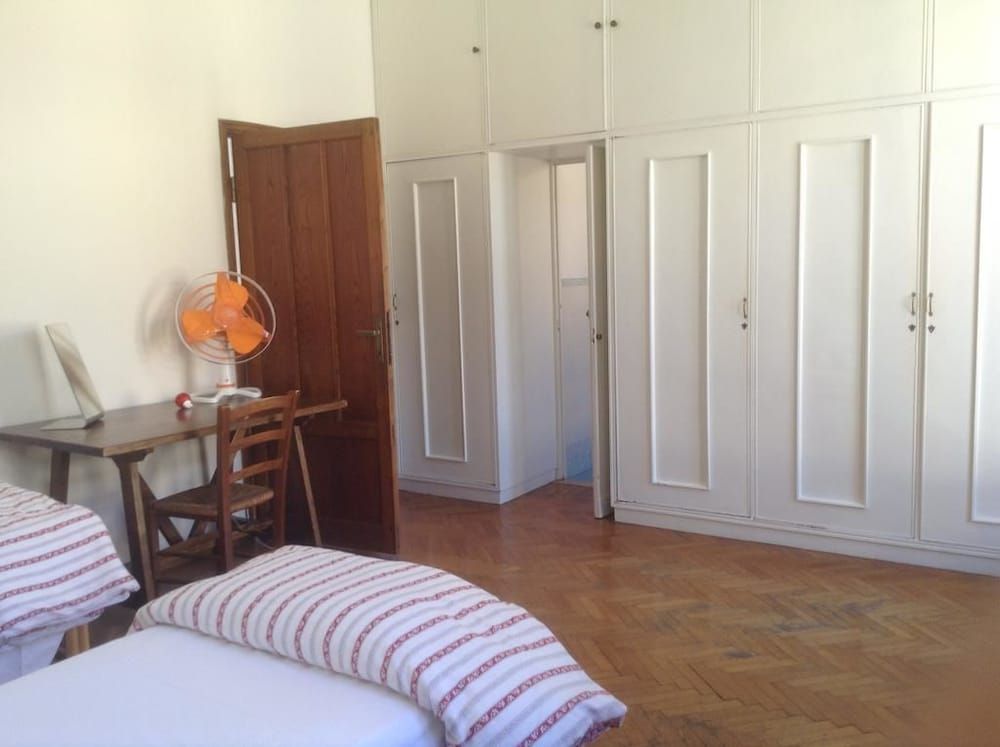 undefined Felicità 6