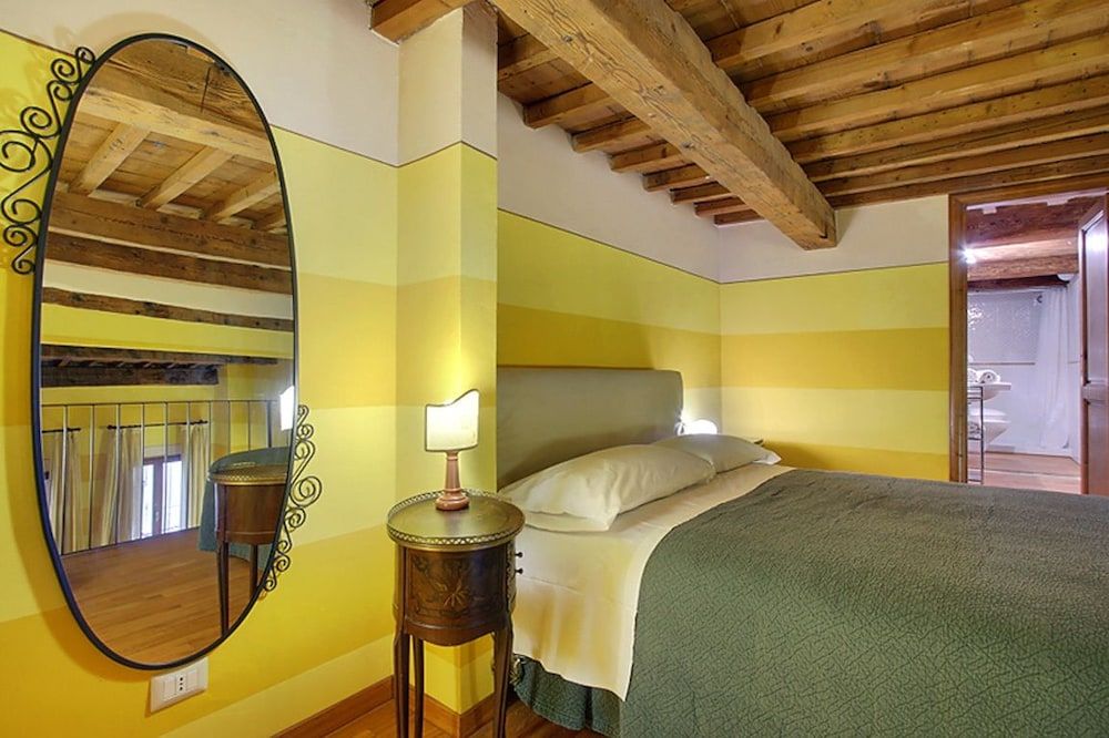 Appartamento Puccini Apartment, Balcony (Fanciulla del West)