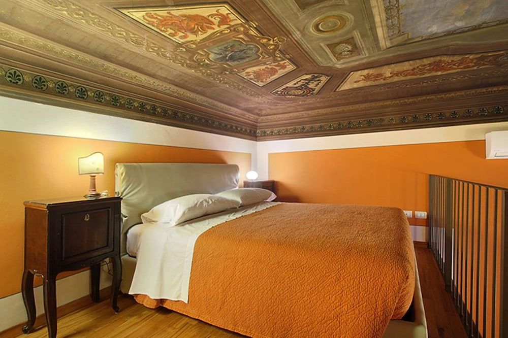 Appartamento Puccini Apartment, 1 Queen Bed with Sofa bed (Tosca) 3