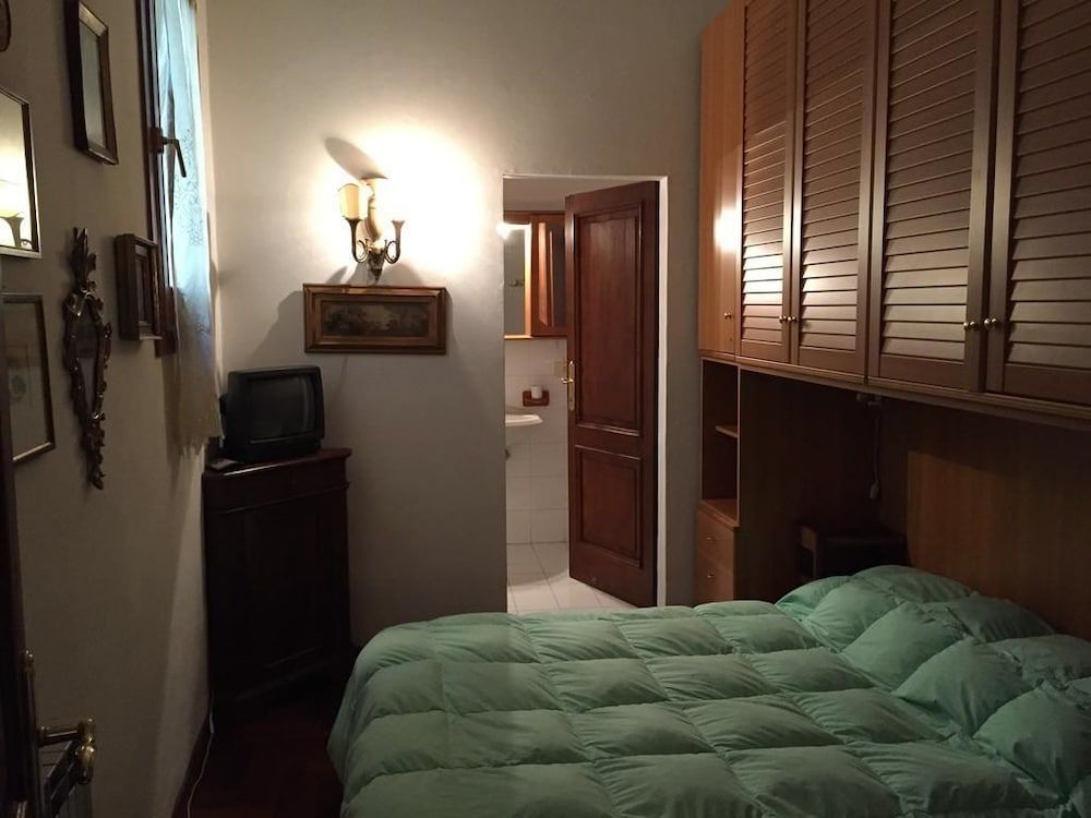 undefined Ghibellina 65 At Medici 6