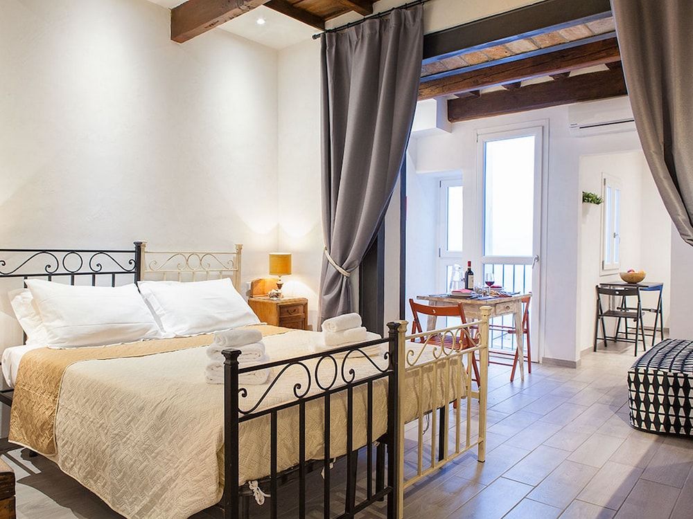 undefined Santa Croce Apartment