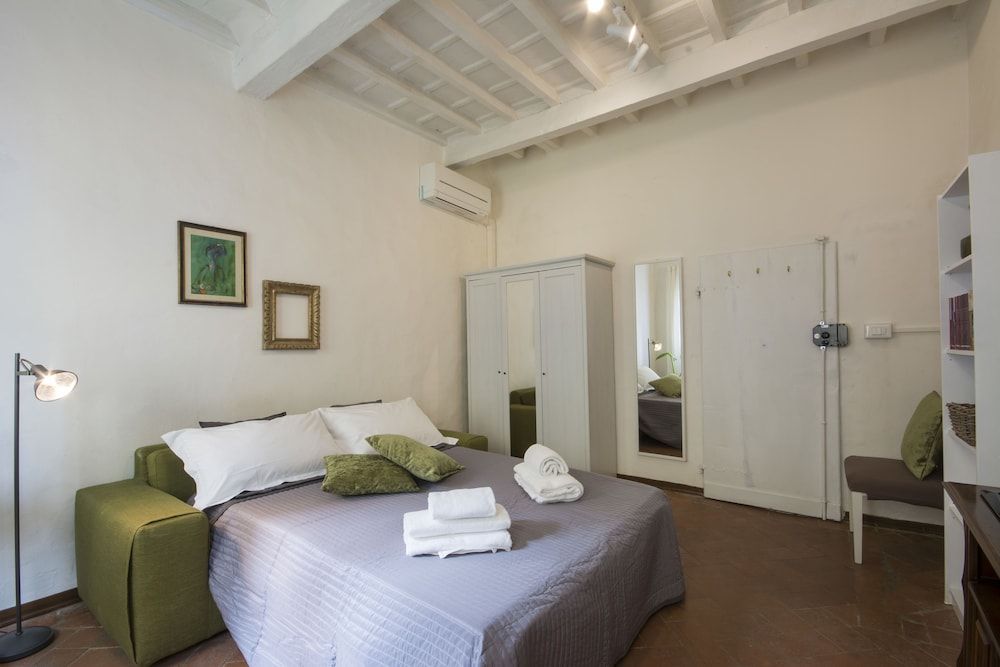 undefined Porcellana 8