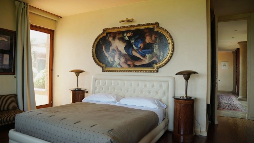Antico Castello Marignolle Apartment, 4 Bedrooms 2